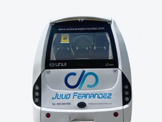 Autocares Julio Fernández - transporte de niños a el colegio