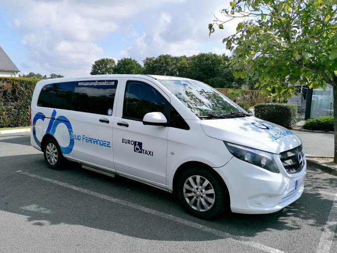 Autocares Julio Fernández - Taxis y traslados de peregrinos